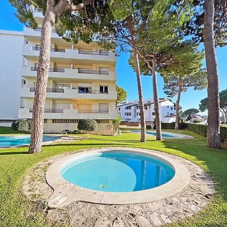 En La Escala Con Piscina Y Parking L' Escala