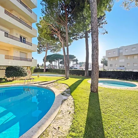 En La Escala Con Piscina Y Parking Apartment *