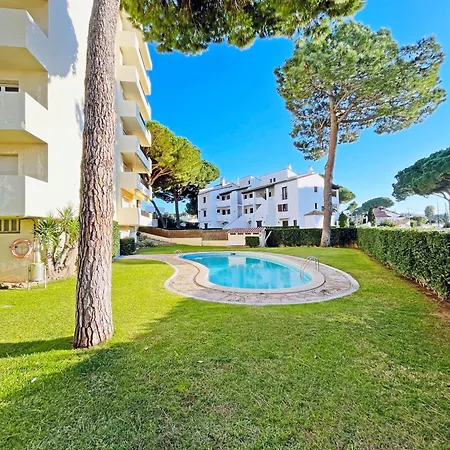 Apartment En La Escala Con Piscina Y Parking L'Escala