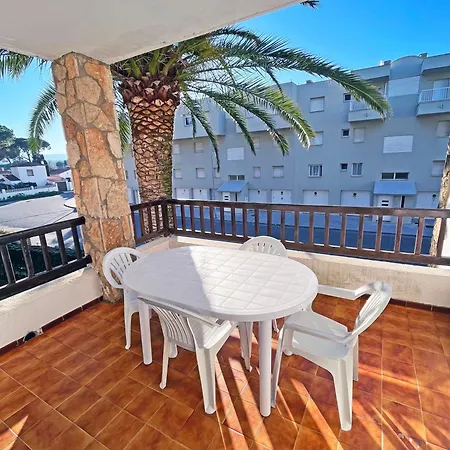 Apartment En La Escala Con Piscina Y Parking *