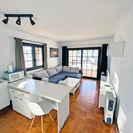 Apartment En La Escala Con Piscina Y Parking *